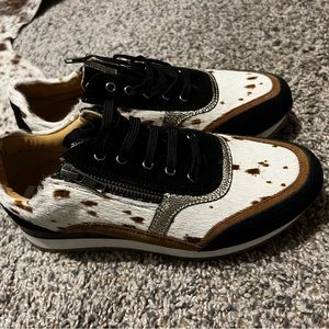 Myra Cow Hide shoes